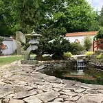 Zen House U Podebrad - Kanin