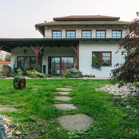 Relaxace V Blizkosti Podebrad - Kanin Villa Podebrady