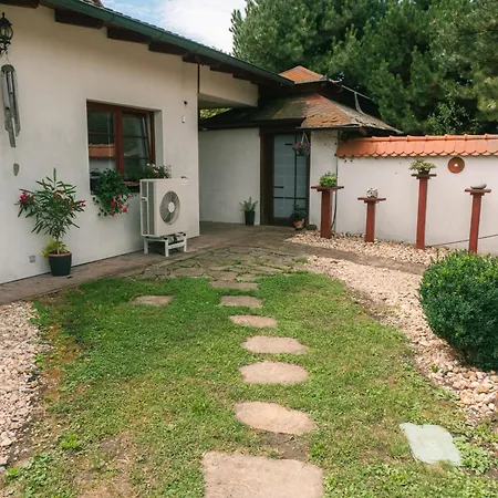 빌라 Relaxace V Blizkosti Podebrad - Kanin