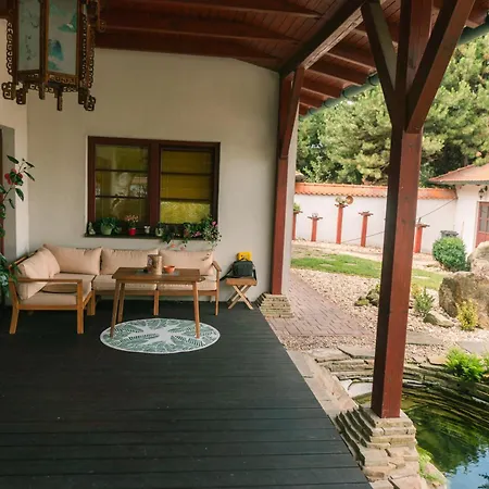 Zen House U Podebrad - Kanin Villa *